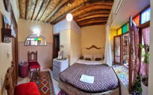 اقامتگاه سنتی ماه سلطان شیراز - اتاق 2 تخته (1 تخت 2 نفره)