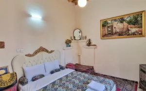 اقامتگاه سنتی ماه سلطان شیراز - اتاق 2 تخته (1 تخت 2 نفره)