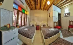 اقامتگاه سنتی ماه سلطان شیراز - اتاق 2 تخته (2 تخت 1 نفره)