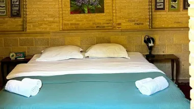 اقامتگاه بومگردی خانه شیراز - اتاق 2 تخته (1 تخت 2 نفره)