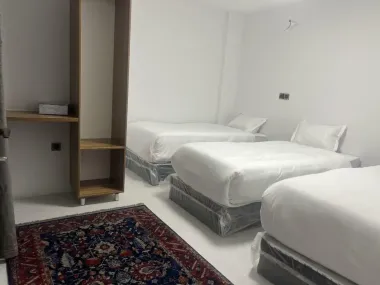 هتل آپارتمان رسام شیراز - اتاق 3 تخته (3 تخت 1 نفره)