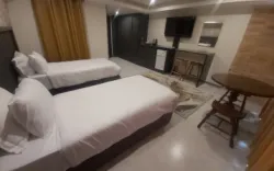 خانه مسافر دلگشا شیراز - اتاق 2 تخته (2 تخت 1 نفره)