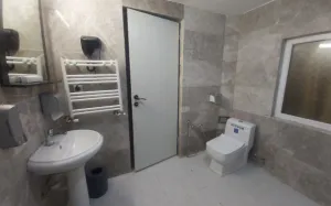 خانه مسافر دلگشا شیراز - سرویس بهداشتی و حمام
