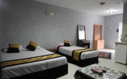 هتل سیمرغ کیش - اتاق 3 تخته (1 تخت 2 نفره 1 تخت 1 نفره)