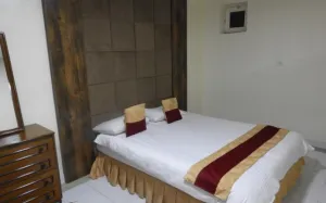 هتل سیمرغ کیش - اتاق 2 تخته (1 تخت 2 نفره)