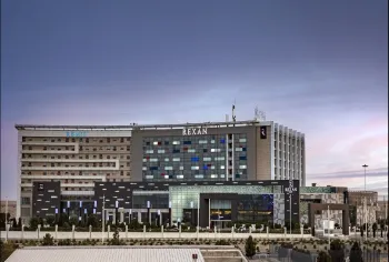 هتل رمیس تهران - نمای بیرونی