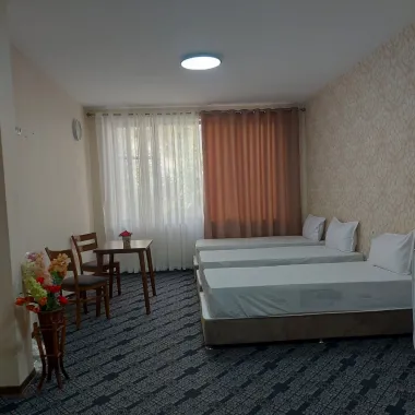 مهمانپذیر ترنج تهران - اتاق 3 تخته (3 تخت 1 نفره)