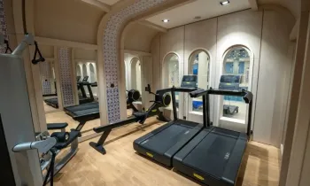 هتل چهارباغ اصفهان - مجموعه ورزشی