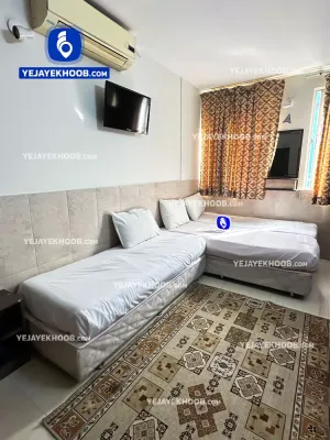 هتل آپارتمان رویال مشهد - اتاق ۳ تخته (۱ تخت ۲ نفره و ۱ تخت ۱ نفره)