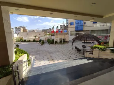 هتل نماز مشهد - فضای باز