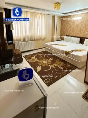 هتل تابش مشهد - اتاق ۳ تخته (۱ تخت ۲ نفره و ۱ تخت ۱ نفره)