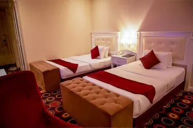 هتل پرشین پلازا تهران - اتاق 2 تخته (2 تخت 1 نفره)