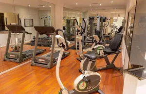 هتل آپارتمان تاج محل تهران - مجموعه ورزشی