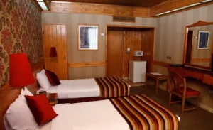 هتل امیر تهران - اتاق 2 تخته (2 تخت 1 نفره)