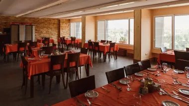 هتل ایرانگردی جهانگردی میگون تهران - رستوران