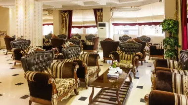 هتل بابا طاهر تهران - لابی