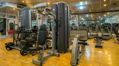 هتل بزرگ فردوسی تهران - سالن ورزشی