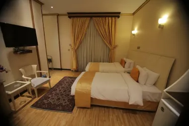 هتل بزرگ فردوسی تهران - اتاق 2 تخته (2 تخت 1 نفره)