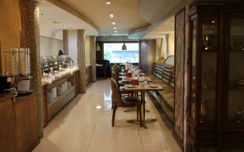 هتل سیمرغ تهران - رستوران