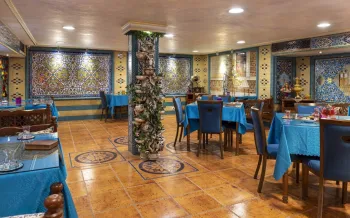 هتل سیمرغ تهران - رستوران