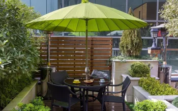 هتل سیمرغ تهران - فضای محوطه