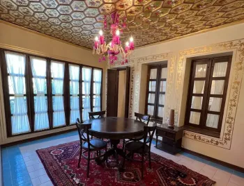 اقامتگاه سنتی روزبهان شیراز - نمای اتاق 