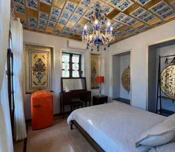 اقامتگاه سنتی روزبهان شیراز - اتاق 2 تخته (1 تخت 2 نفره)