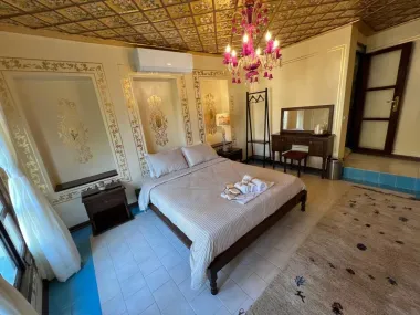 اقامتگاه سنتی روزبهان شیراز - اتاق 2 تخته (1 تخت 2 نفره)