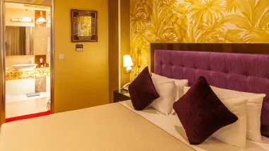 هتل نیلو تهران - اتاق 2 تخته (1 تخت 2 نفره)