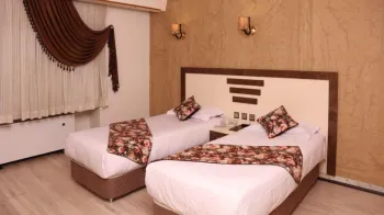 هتل هالی تهران - اتاق 2 تخته (2 تخت 1 نفره)