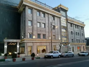 هتل آپارتمان ونک تهران - نمای بیرونی