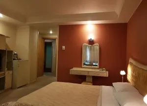 هتل آپارتمان سپهر تهران - اتاق 2 تخته (1 تخت 2 نقره)