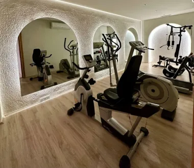 هتل آپارتمان طوبی تهران - سالن ورزشی