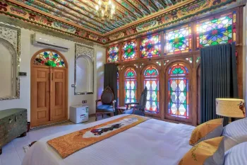 بوتیک هتل خانه زیبا شیراز - اتاق 2 تخته (1 تخت 2 نفره)