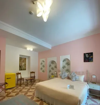 بوتیک هتل پاسیو شیراز - اتاق 2 تخته (1 تخت 2 نفره)