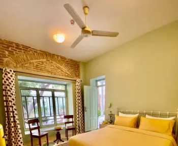 بوتیک هتل پاسیو شیراز - اتاق 2 تخته (1 تخت 2 نفره)