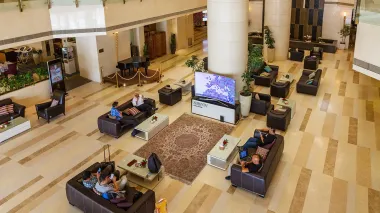 هتل پارسیان آزادی تهران - لابی