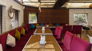 هتل آپارتمان کوروش تهران - رستوران