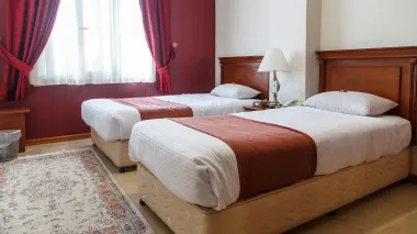 هتل آپارتمان کوروش تهران - اتاق 2 تخته (2 تخت 1 نفره)