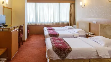 هتل ساینا تهران - اتاق 3 تخته (3 تخت 1 نفره)