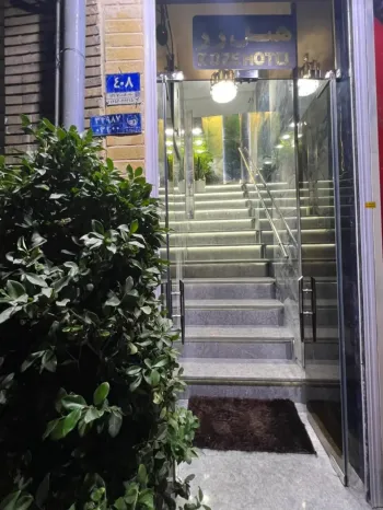 هتل آپارتمان رز تهران - نمای بیرونی