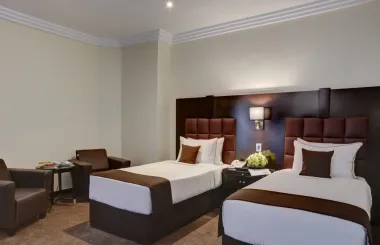 هتل بزرگ تهران - اتاق 2 تخته (2 تخت 1 نفره)