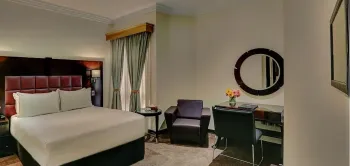 هتل بزرگ تهران - اتاق 2 تخته (1 تخت 2 نفره)