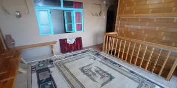 اقامتگاه بومگردی چامگاه رامسر - نمای اتاق