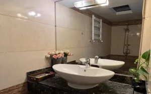 خانه مسافر دلمون رامسر - سرویس بهداشتی و حمام