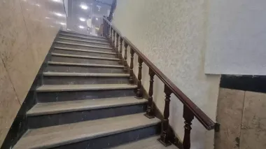 هتل پیروز تهران - راه پله