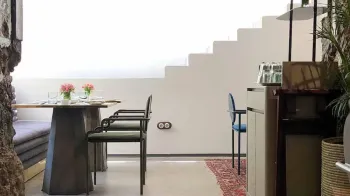 اقامتگاه سنتی حنا تهران - رستوران