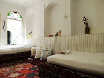 اقامتگاه بومگردی حوضک اصفهان - نمای اتاق