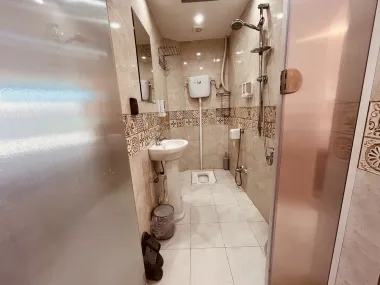 اقامتگاه بومگردی ماهور اصفهان - سرویس بهداشتی و حمام