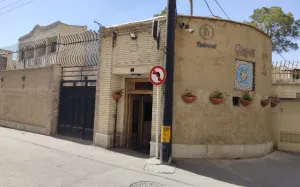 اقامتگاه بومگردی محتار اصفهان - نمای بیرونی 